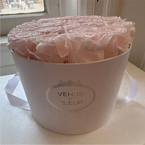 Venus ET Fleur Pink Rose Hat Box